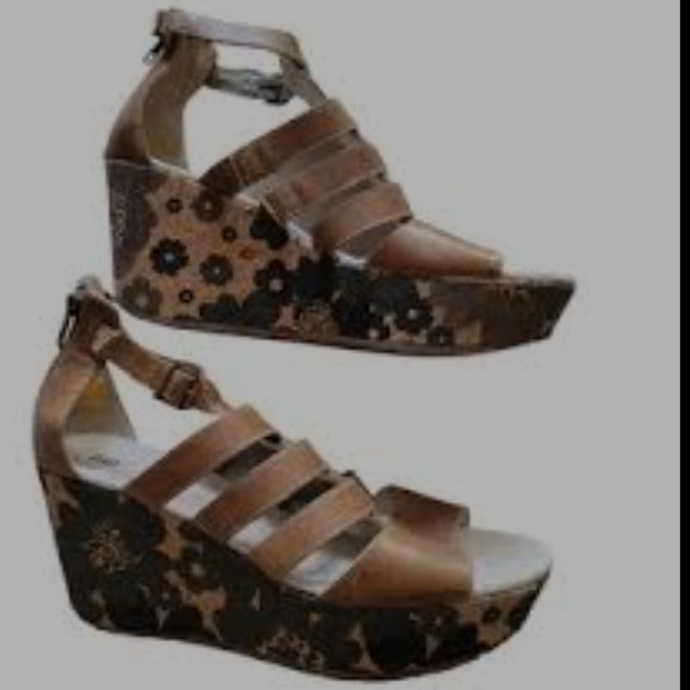 Floral Brown Wedge Sandals